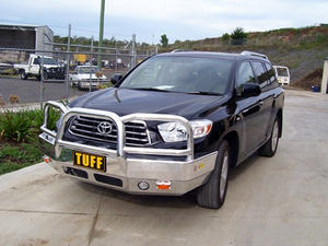 Toyota Kluger - 2006-2013 TUFF Bullbar